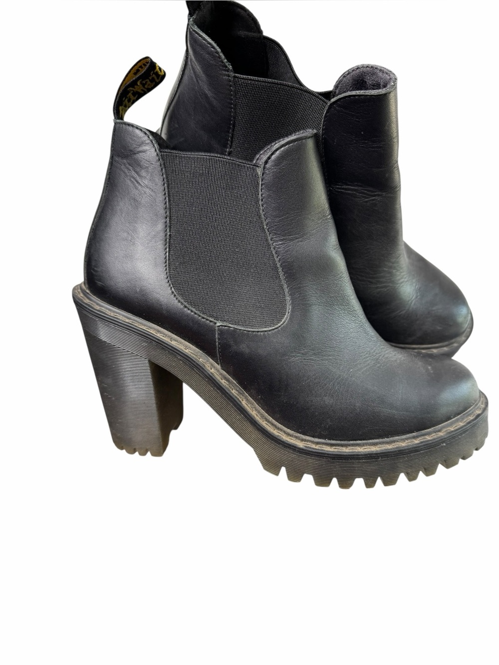 Doc Martens HURSTON WOMEN'S LEATHER HEELED
CHELSEA BOOTS, EUC, Size 8